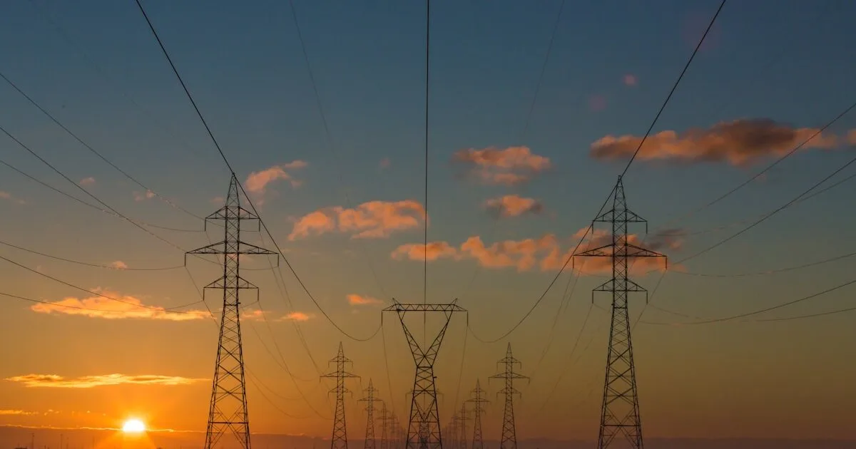 Como Calcular o Consumo de Energia Elétrica: kWh, Tarifa, Bandeira Tarifária e Dicas de Economia