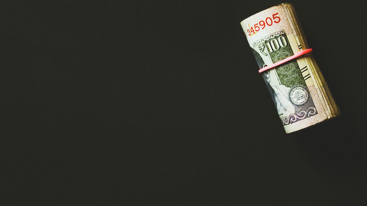 Como Calcular o Imposto Embutido no Preço Que Você Paga