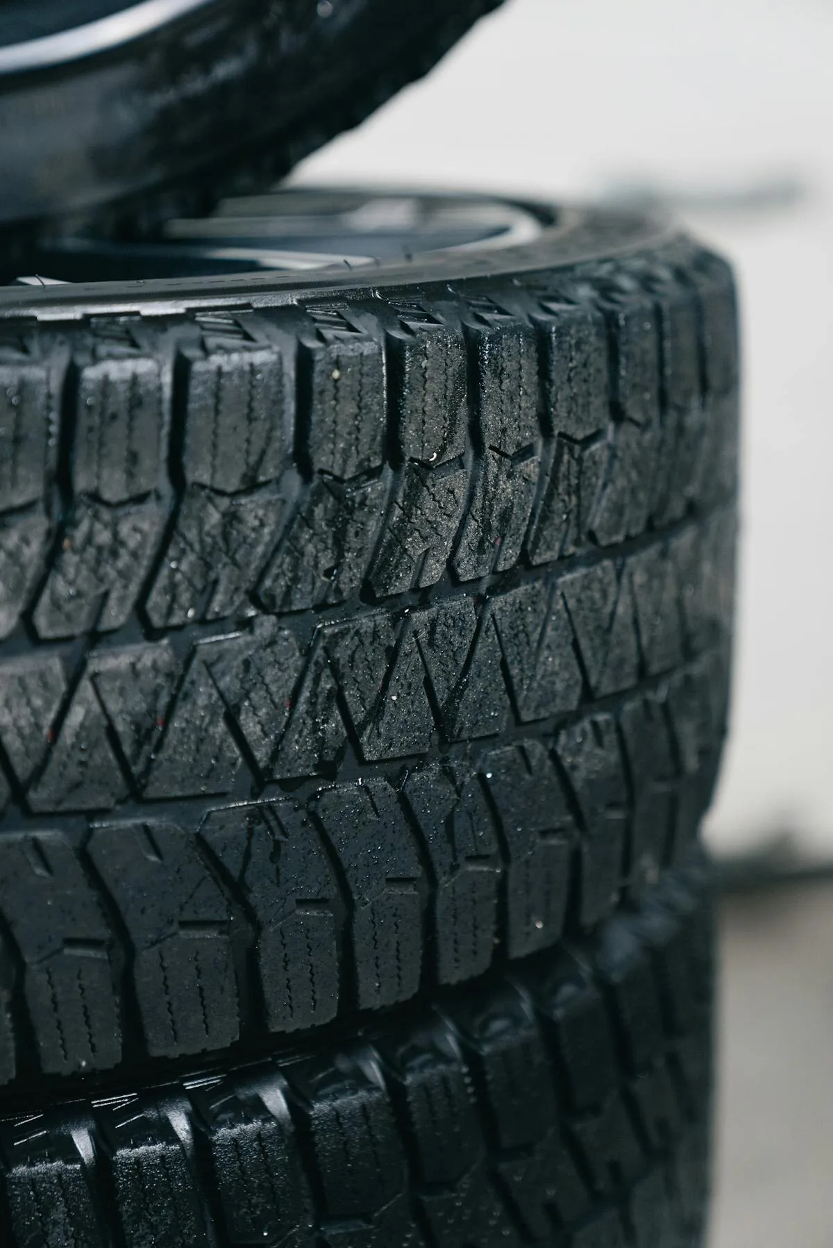 Como Ler a Medida de um Pneu: 205/55 R16 Explicado